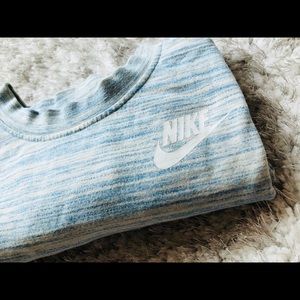 Nike Crew neck sweater
